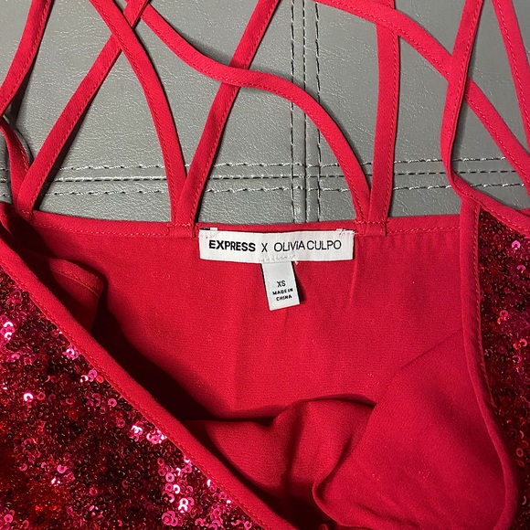 Express x Olivia Culpo Sequin Top Size Extra Small - Picture 3 of 4